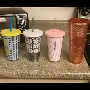 Bundle of Starbucks tumblers